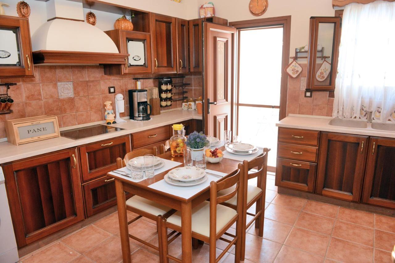 Classical Archontiko D&m Vila