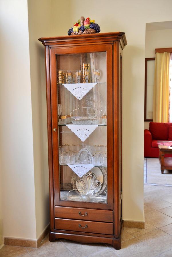 Vila Classical Archontiko D&m *